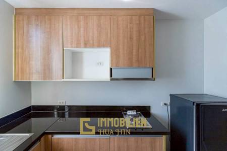 Surface habitable de 105 m² / 2 chambres + 2 salles de bains / piscine privée