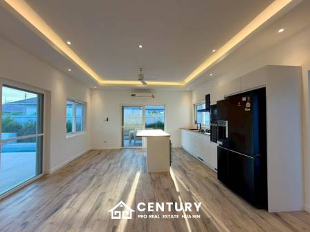 500 Kvm 3 Seng 3 Bad Villa for Salg