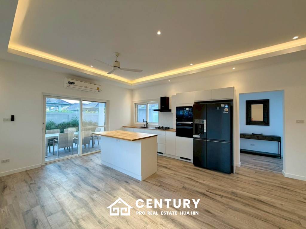 500 Kvm 3 Seng 3 Bad Villa for Salg