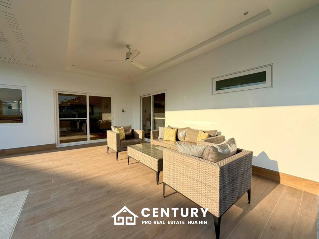 500 Kvm 3 Seng 3 Bad Villa for Salg