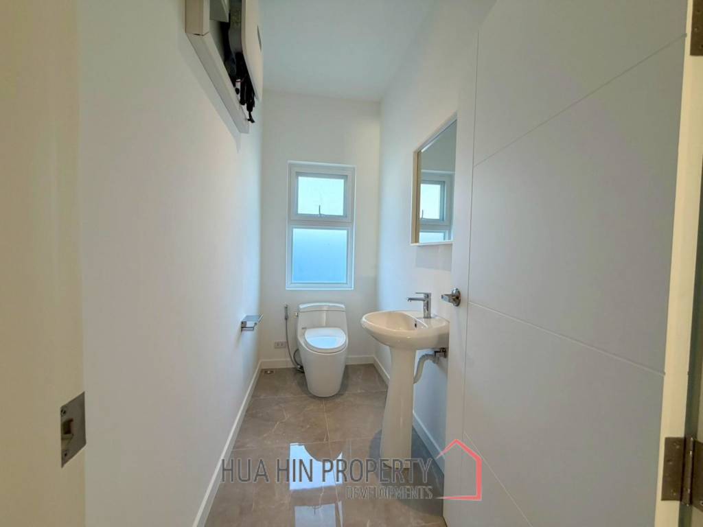 185 sqm New Modern Pool Villa in Mali Vista Hua Hin