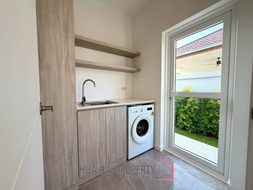 185 sqm New Modern Pool Villa in Mali Vista Hua Hin