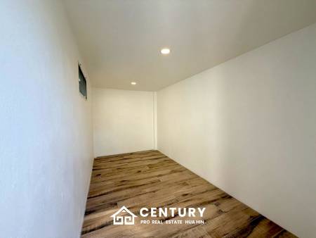 500 Kvm 3 Seng 3 Bad Villa for Salg