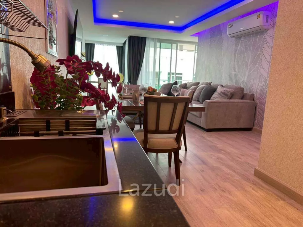 คอนโดหรู 123 ตร.ม. ชั้นสูงใจกลางหนองปรือ พัทยา 2 ห้องนอน
