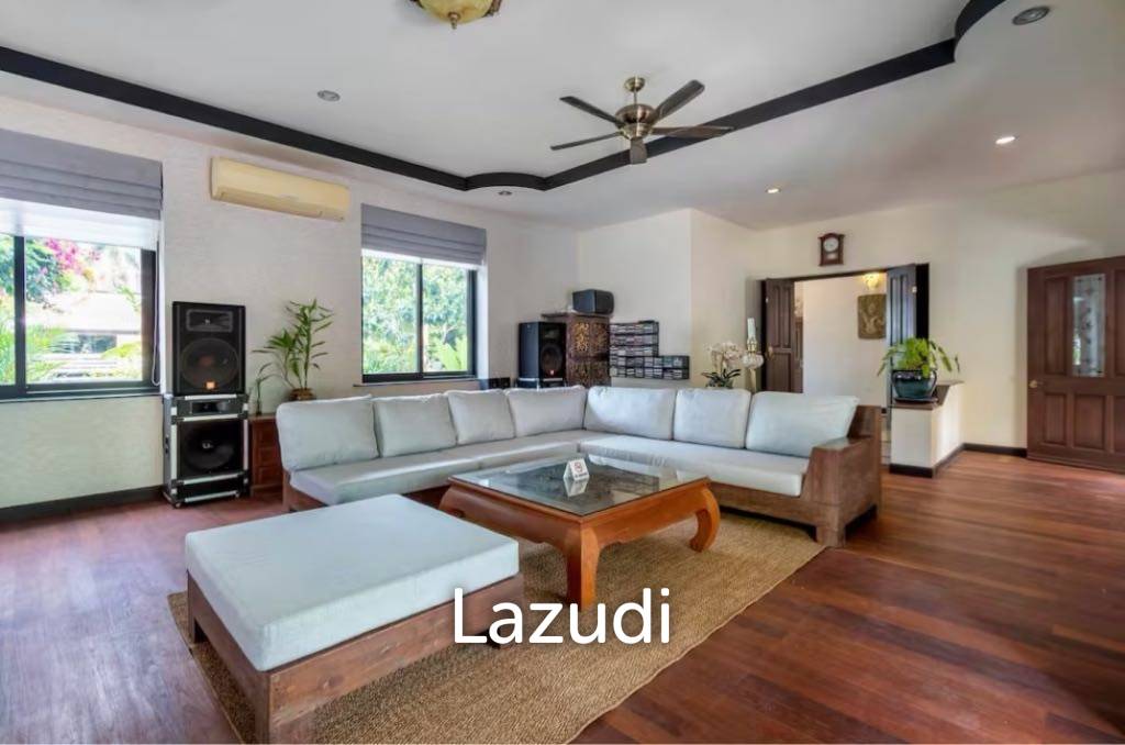 You said Spacious 5-Bedroom Pool Villa for Rent in Kathu