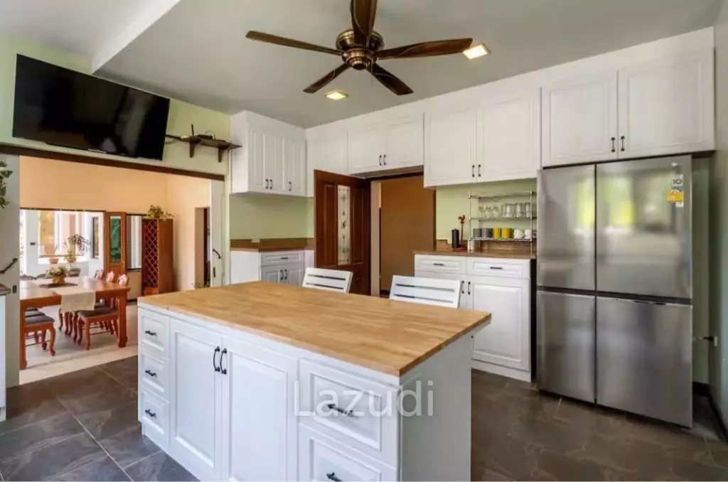 You said Spacious 5-Bedroom Pool Villa for Rent in Kathu
