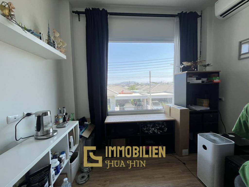 Maison de plain-pied / 3 chambres + 3 salles de bain / entièrement meublée