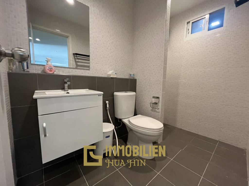 Maison de plain-pied / 3 chambres + 3 salles de bain / entièrement meublée