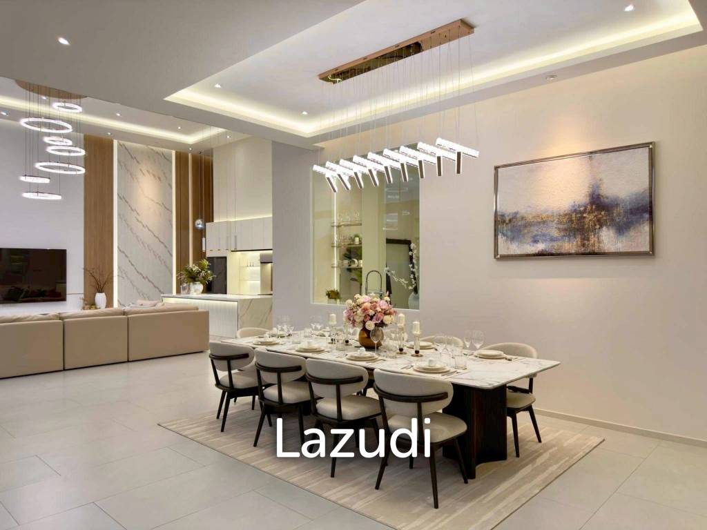 Luxury Grand Pool Villa for Sale Nong Pla Lai, Pattaya