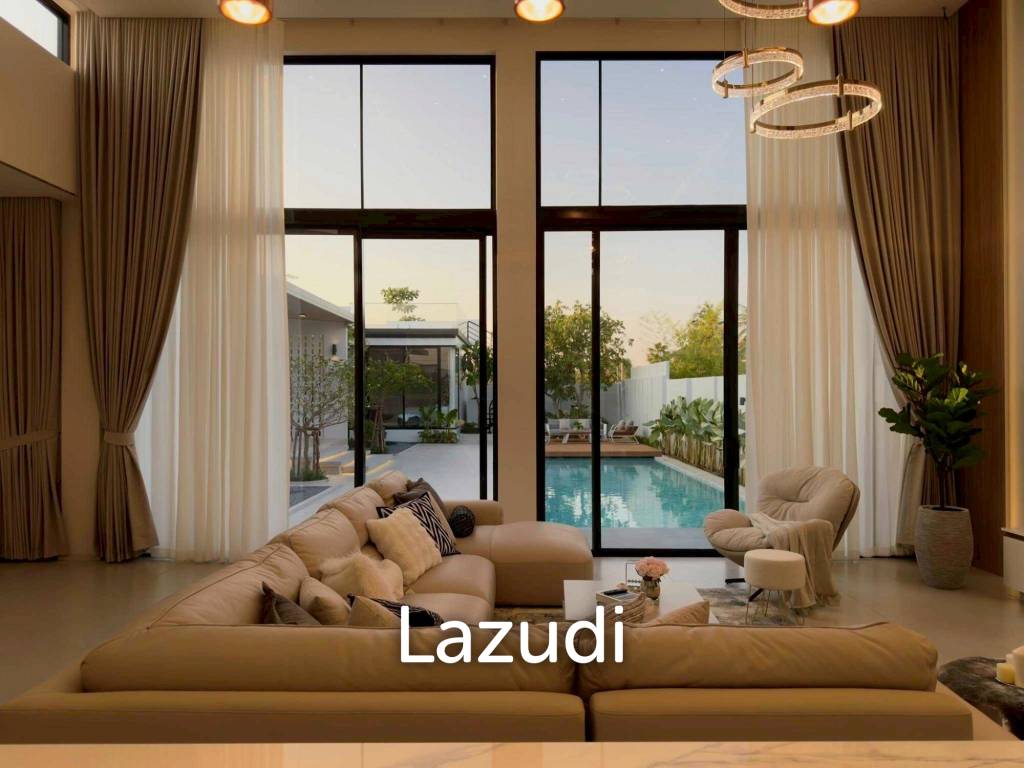 Luxury Grand Pool Villa for Sale Nong Pla Lai, Pattaya