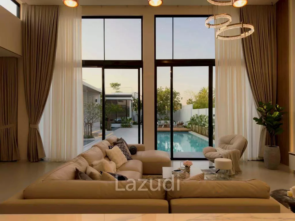Luxury Grand Pool Villa for Sale Nong Pla Lai, Pattaya