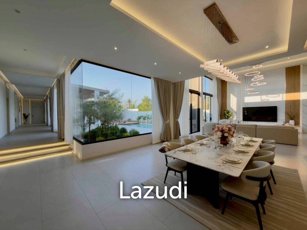 Luxury Grand Pool Villa for Sale Nong Pla Lai, Pattaya
