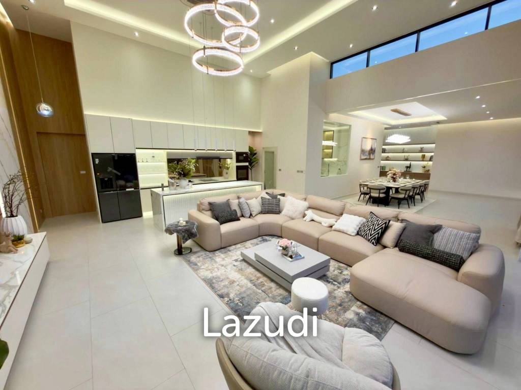 Luxury Grand Pool Villa for Sale Nong Pla Lai, Pattaya