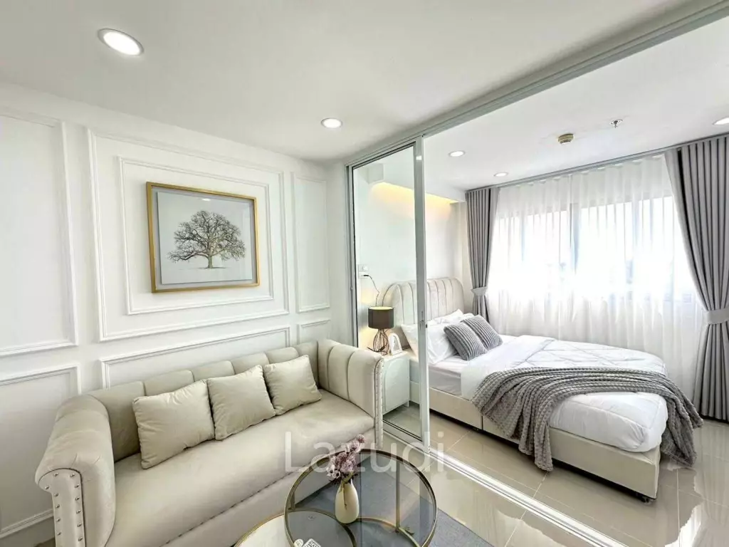 Newly Renovated 1 Bedroom for Sale Lumpini Condo Town