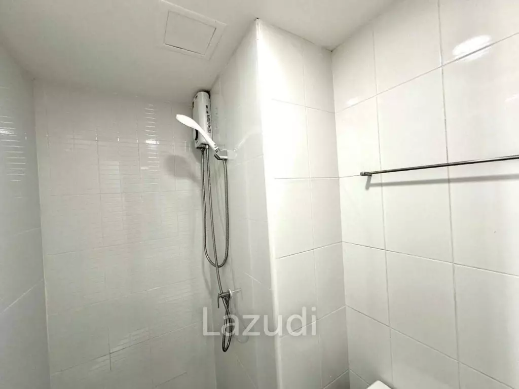 Newly Renovated 1 Bedroom for Sale Lumpini Condo Town