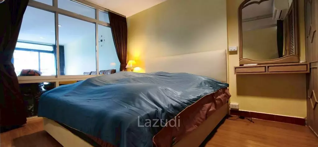 Spacious 1-Bedroom for Rent Metro Jomtien Condotel