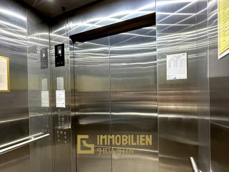 separates Schlafzimmer / 4. Stock / 52 qm Wohnfläche