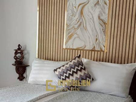 Piscine privée / Entièrement meublé / 4 chambres