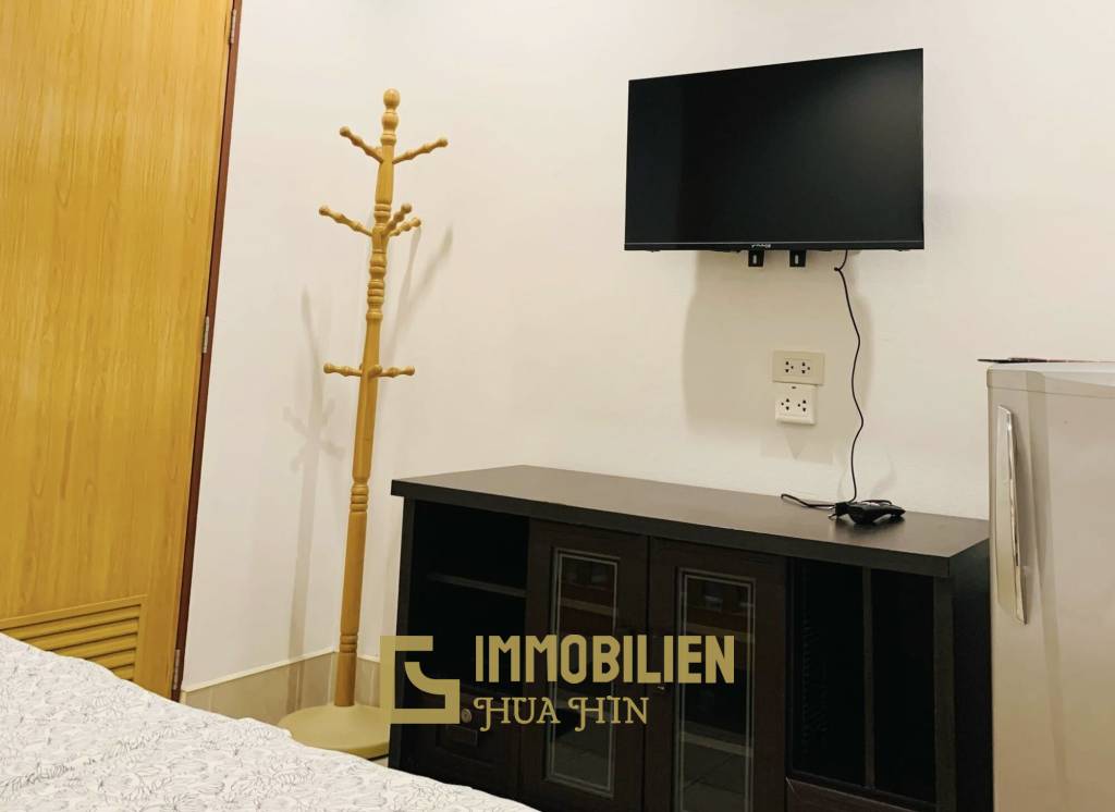 Piscine privée / Entièrement meublé / 4 chambres