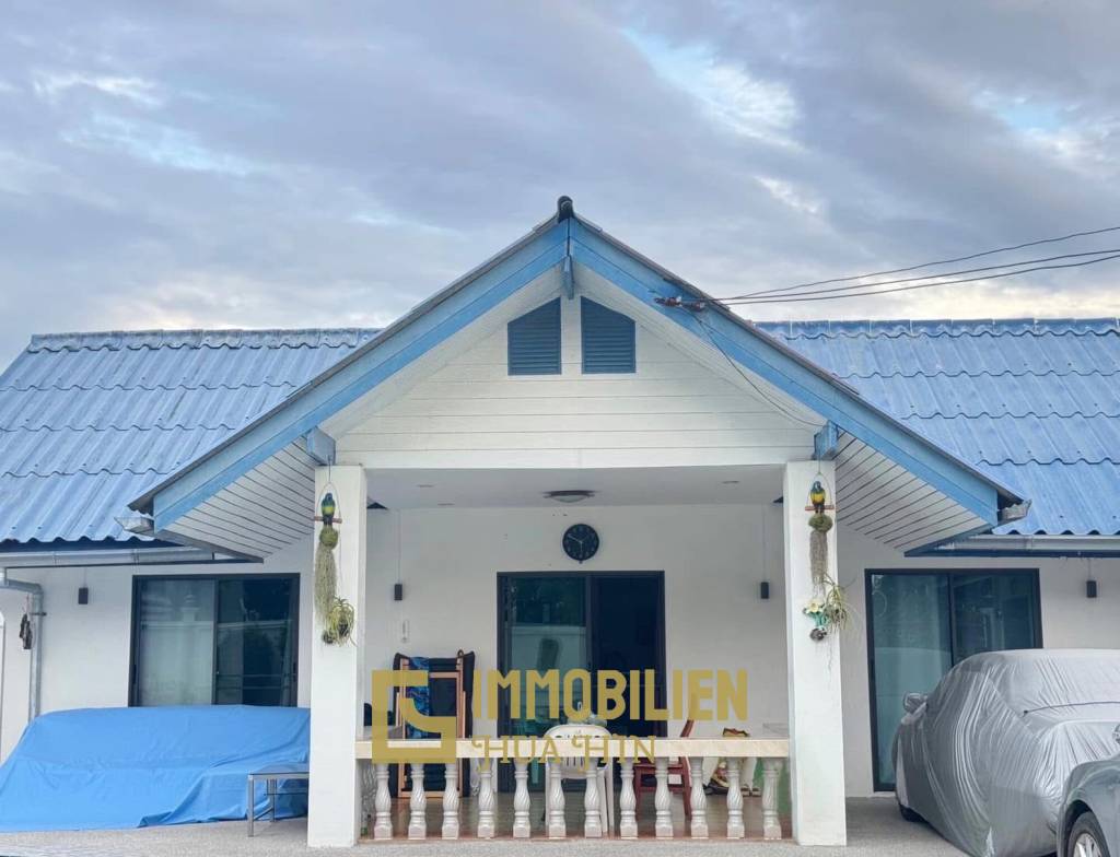 Piscine privée / Entièrement meublé / 4 chambres