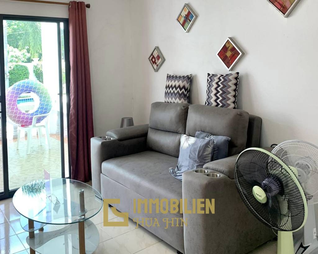 Piscine privée / Entièrement meublé / 4 chambres