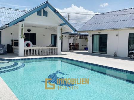 Piscine privée / Entièrement meublé / 4 chambres