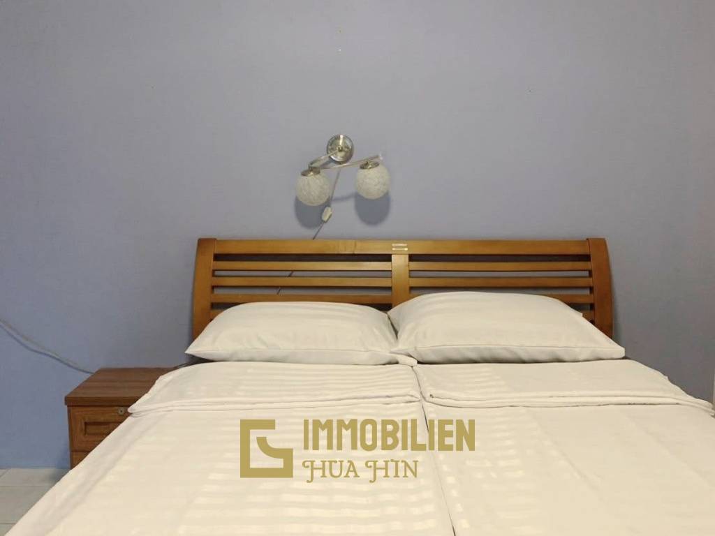 Piscine privée / Entièrement meublé / 4 chambres