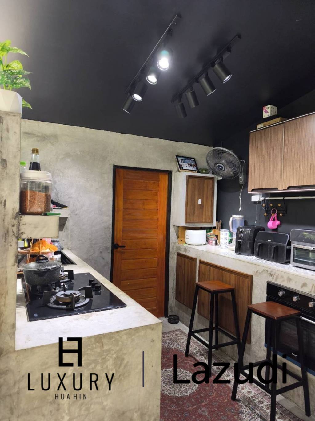 Charming 2-Bedroom Townhouse for Sale, H-Two Villas, Hua Hin