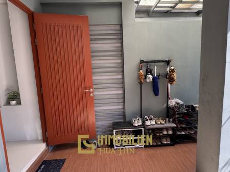 2 chambres + 2 salles de bain / entièrement meublé / emplacement idéal