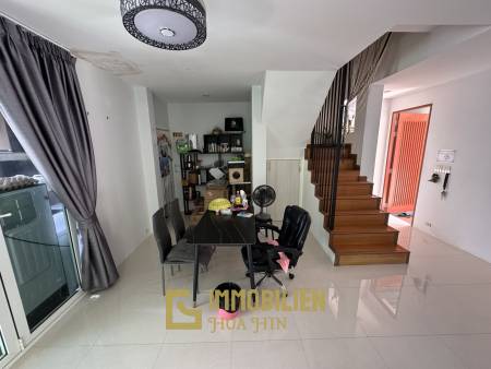 2 chambres + 2 salles de bain / entièrement meublé / emplacement idéal