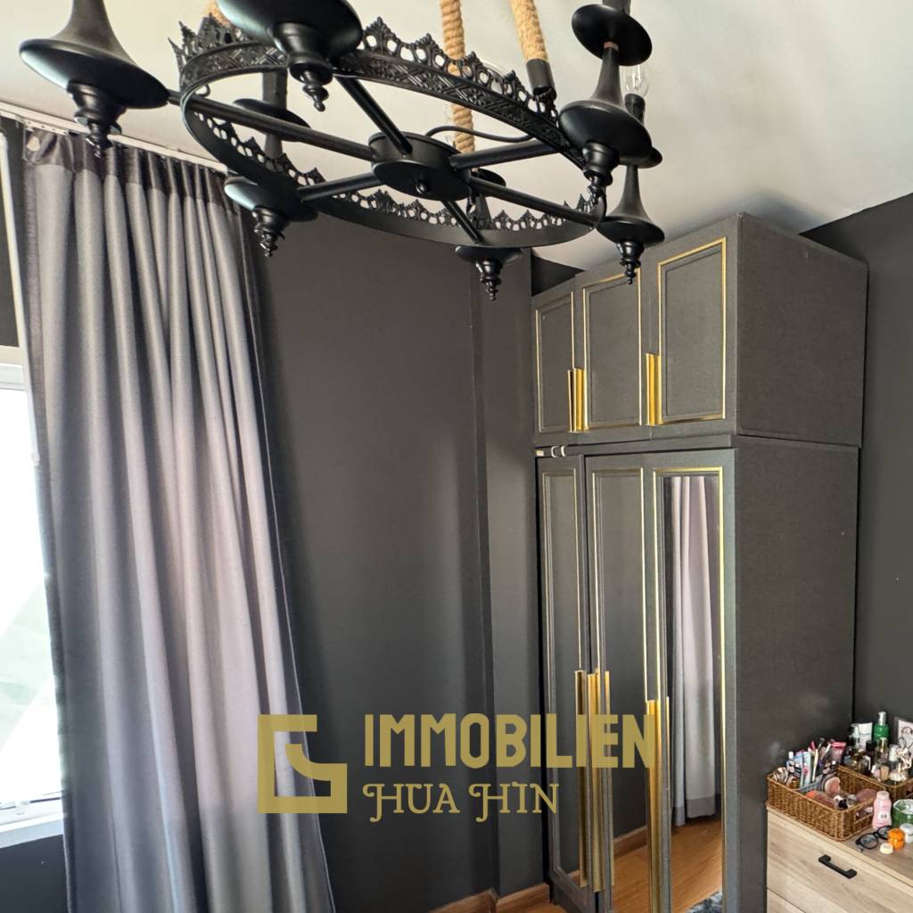 2 chambres + 2 salles de bain / entièrement meublé / emplacement idéal