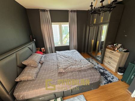 2 chambres + 2 salles de bain / entièrement meublé / emplacement idéal