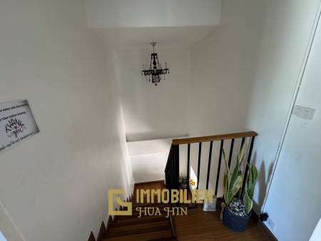 2 chambres + 2 salles de bain / entièrement meublé / emplacement idéal