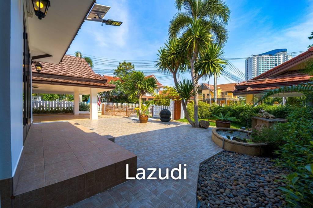 Exquisite Balinese-Style Villa in Beverly Hills Hua Hin