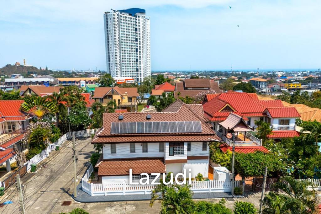 Exquisite Balinese-Style Villa in Beverly Hills Hua Hin
