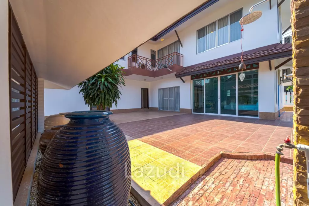 Exquisite Balinese-Style Villa in Beverly Hills Hua Hin