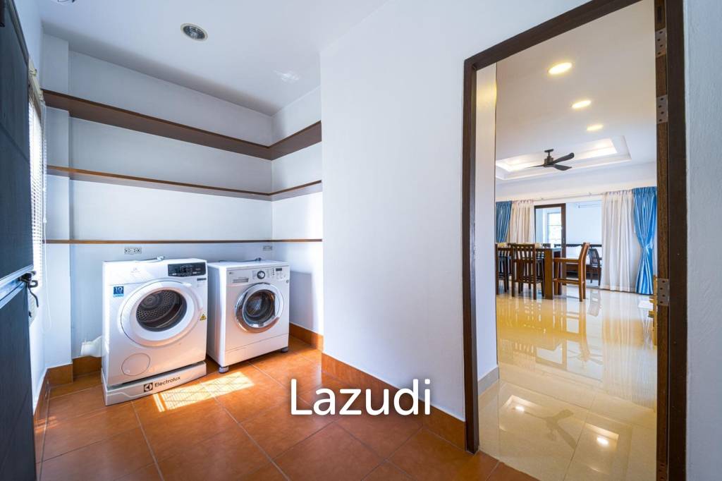 Exquisite Balinese-Style Villa in Beverly Hills Hua Hin
