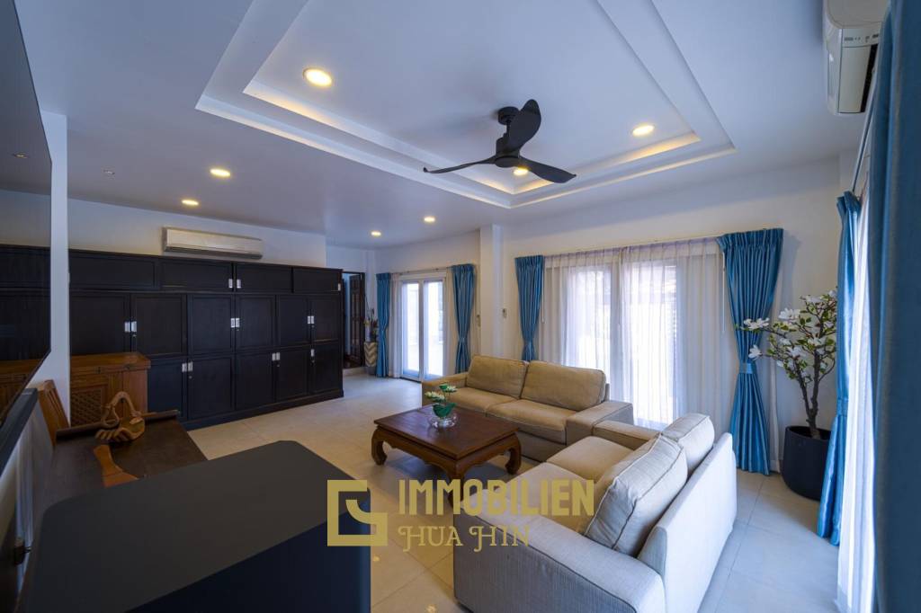 RÉNOVÉE / 243 m² de surface habitable / 4 chambres + 4 salles de bains