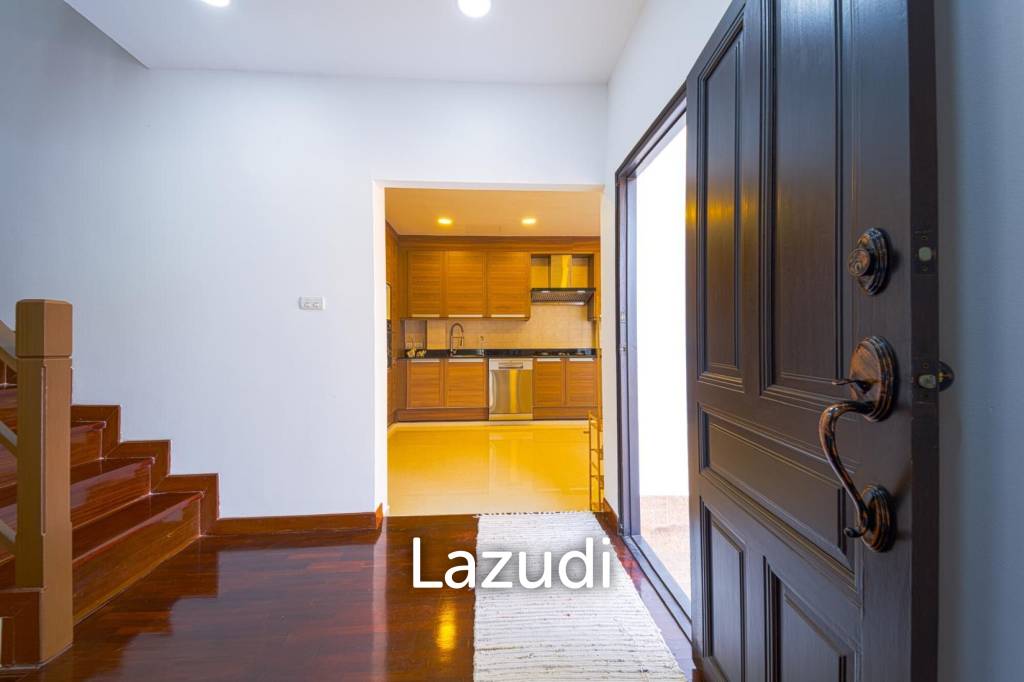 Exquisite Balinese-Style Villa in Beverly Hills Hua Hin