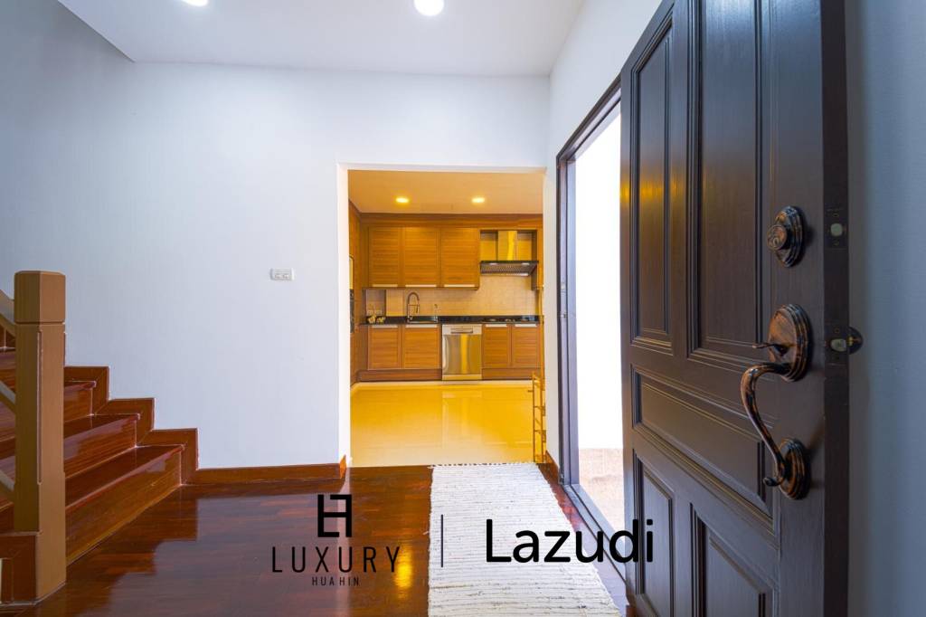 446 metro cuadrado 4 ` 4 Baño Villa de Venta