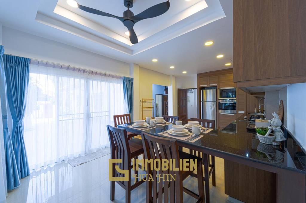 RÉNOVÉE / 243 m² de surface habitable / 4 chambres + 4 salles de bains