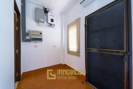 RÉNOVÉE / 243 m² de surface habitable / 4 chambres + 4 salles de bains