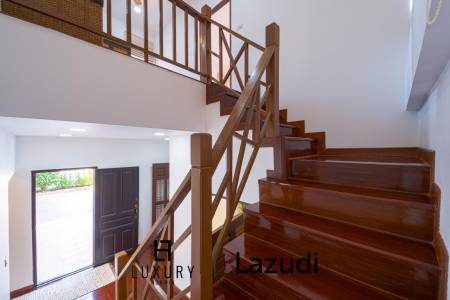 446 metro cuadrado 4 ` 4 Baño Villa de Venta