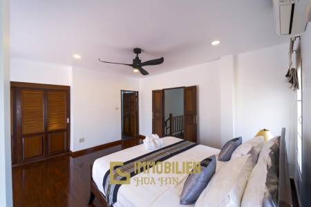 RÉNOVÉE / 243 m² de surface habitable / 4 chambres + 4 salles de bains