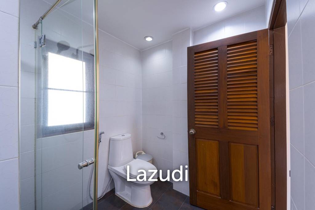 Exquisite Balinese-Style Villa in Beverly Hills Hua Hin