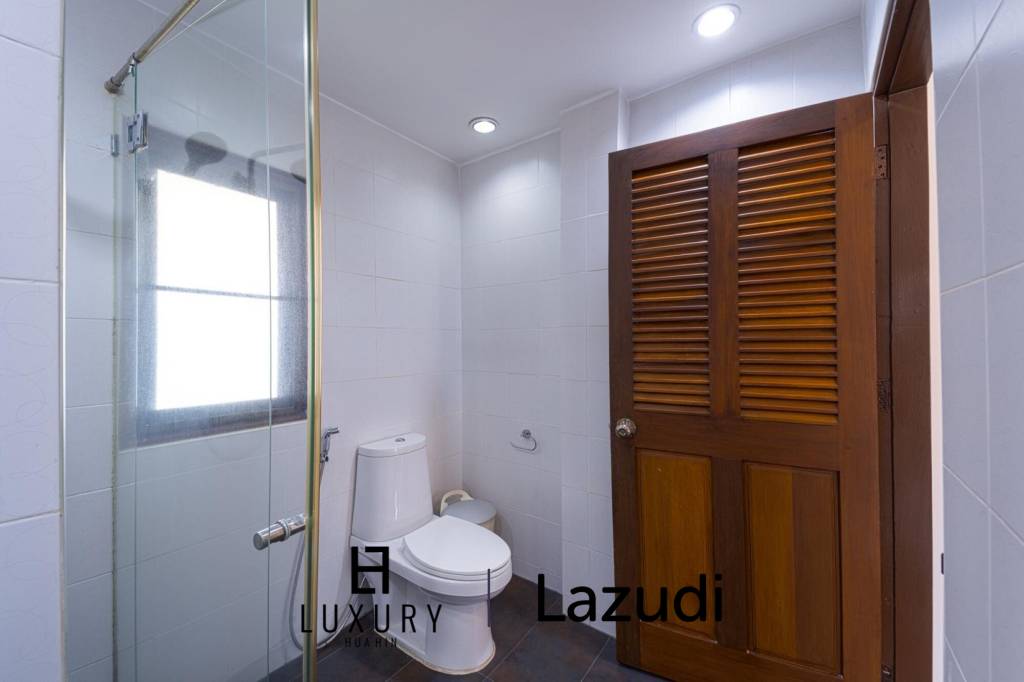 446 metro cuadrado 4 ` 4 Baño Villa de Venta
