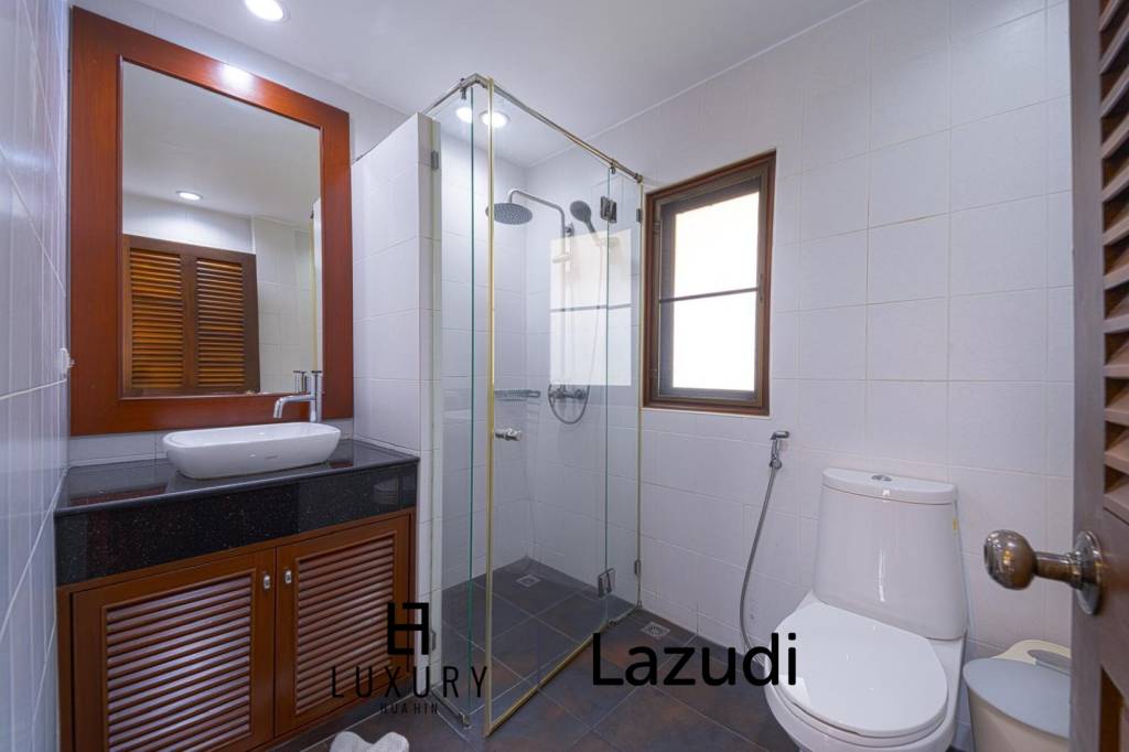 446 metro cuadrado 4 ` 4 Baño Villa de Venta