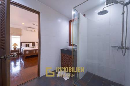 RÉNOVÉE / 243 m² de surface habitable / 4 chambres + 4 salles de bains