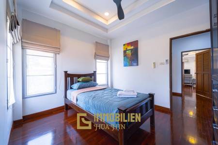 RÉNOVÉE / 243 m² de surface habitable / 4 chambres + 4 salles de bains