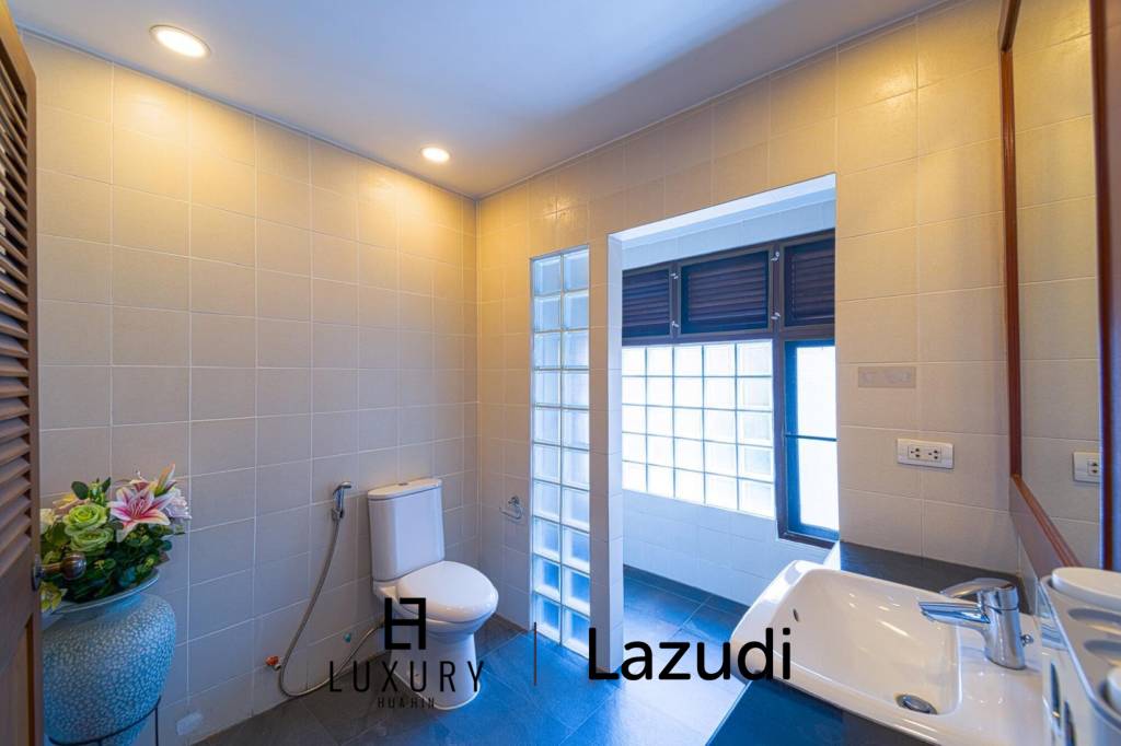 446 metro cuadrado 4 ` 4 Baño Villa de Venta